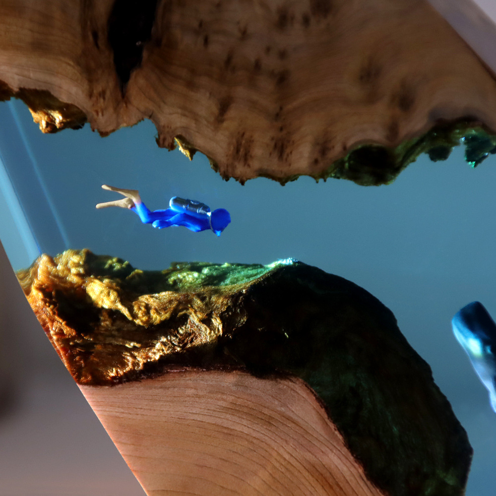 新しい水中洞窟クジラダイバーホームデスクデコレーション無垢材 - Resin Art Gift For Wedding のレビューと価格
