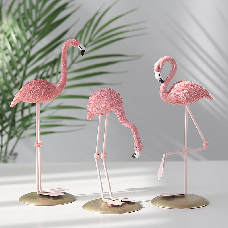ピンクのフラミンゴの置物3個セット 熱帯鳥の卓上装飾 モダン - Resin Art Gift For Wedding のレビューと価格