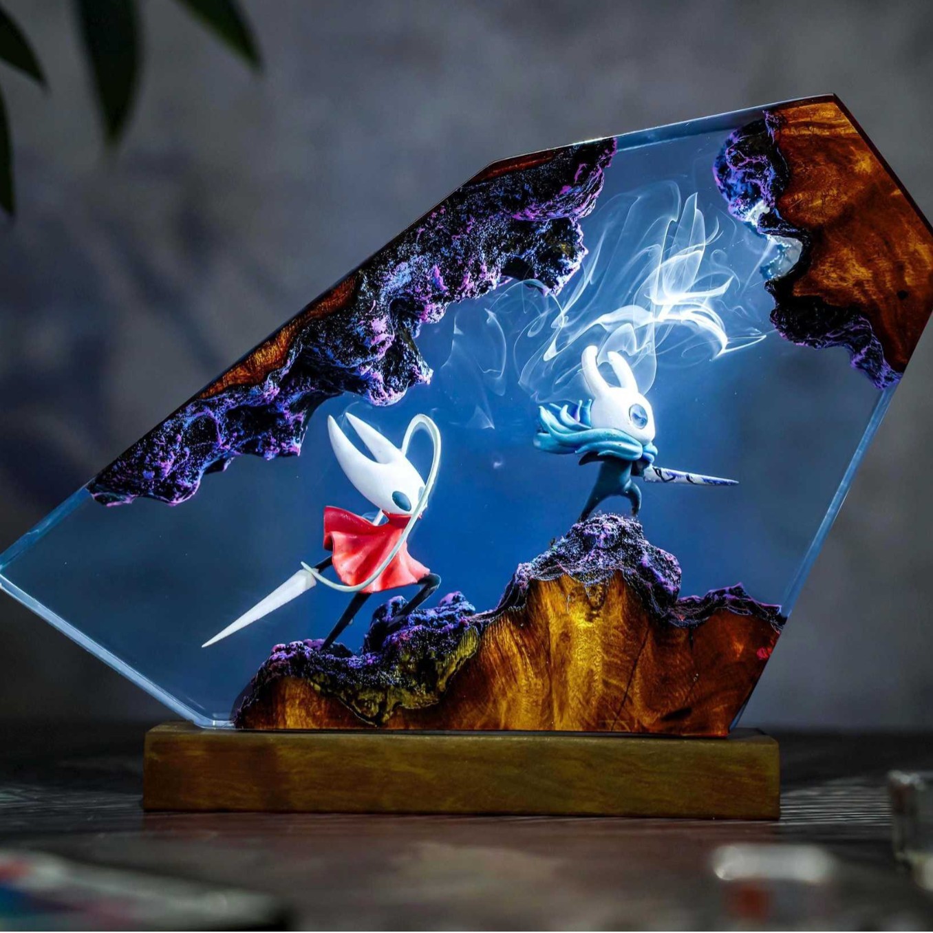 樹脂製騎士ランプナイトライトエポキシデスクオーナメント昆虫戦 - Resin Art Lamp のレビューと価格