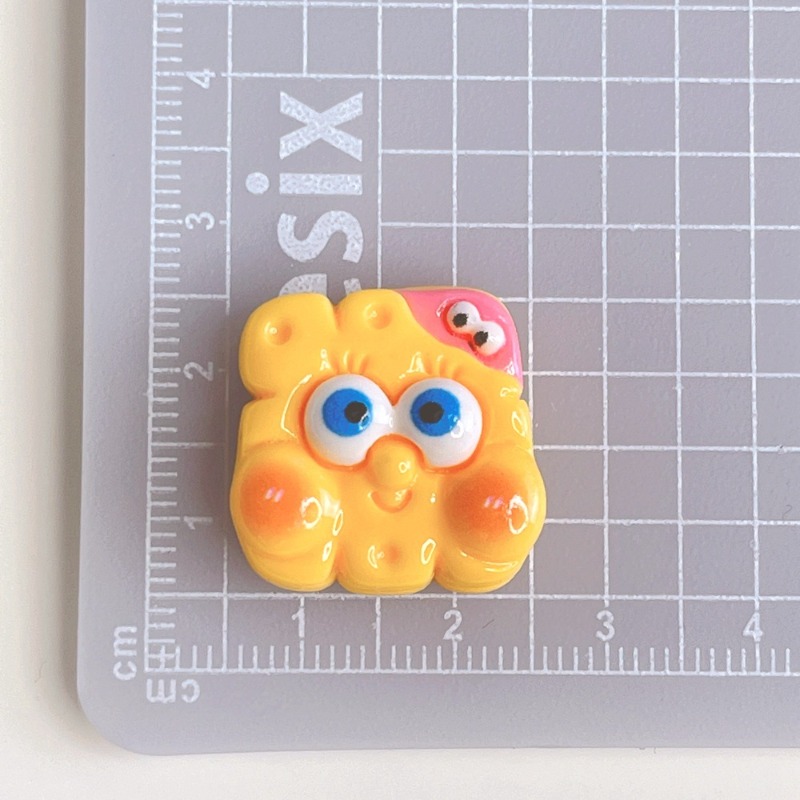 8個入り カワイイ スポンジボブ スクエアパンツ シリーズ  - Resin Art Phone Case のレビューと価格